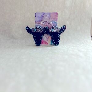 Western style earrings